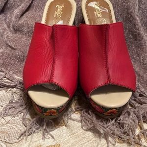 Plataforma Beautiful and very comfortable like new